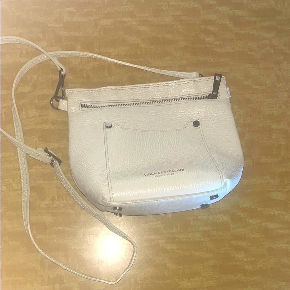 Viola Castellani creamy soft leather Crossbody Bag gunmetal hardware preowned